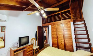 Edificio Comercial en venta - 7 Consultorios 3 Dormitorios 7 Baños - 428Mts2 - Berisso