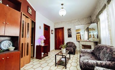 Edificio Comercial en venta - 7 Consultorios 3 Dormitorios 7 Baños - 428Mts2 - Berisso