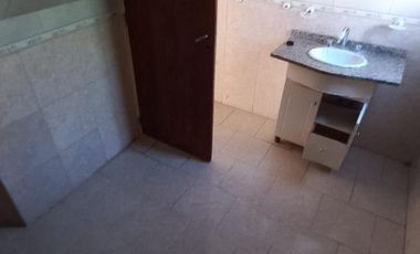 Casa en  Adrogue
