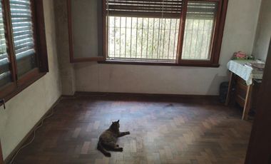 CHALET EN VENTA JOSE C PAZ Levalle  4355 APTA CREDITO