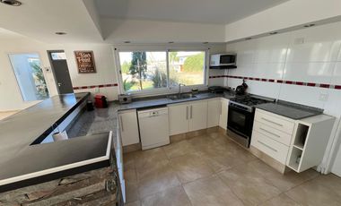 VENTA, CASA, COSTA ESMERALDA, RESIDENCIAL I, LOTE AL 500
