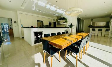 Casa minimalista en  Venta 6 ambientes Ramos Mejia