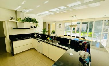 Casa minimalista en  Venta 6 ambientes Ramos Mejia