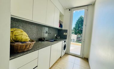 Casa minimalista en  Venta 6 ambientes Ramos Mejia