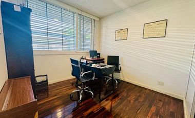 Casa minimalista en  Venta 6 ambientes Ramos Mejia
