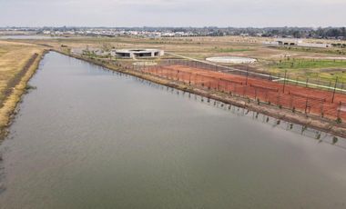 Terreno en venta Vida Club de Campo  en FUNES, Lote 60  con fondo al reservorio y fondo norte