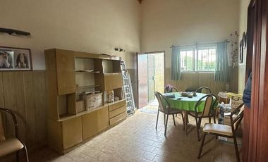 Casa en Heguilor y 12 de Octubre