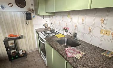 Casa en Heguilor y 12 de Octubre