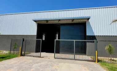 Galpón en  Zona Industrial - Roldan