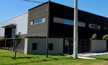 Galpón en  Zona Industrial - Roldan