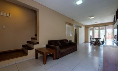 VENTA/PERMUTA- Casa 3 dormitorios. Alvear.