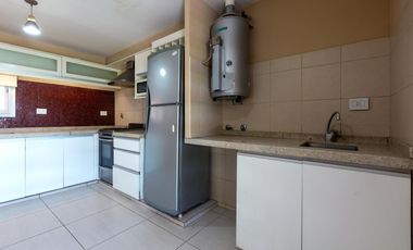VENTA/PERMUTA- Casa 3 dormitorios. Alvear.