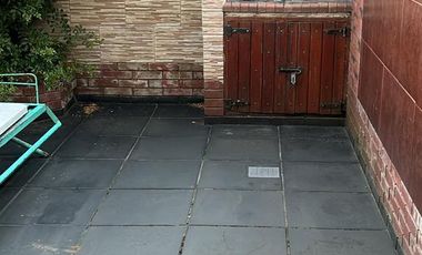 Duplex en venta - 2 Dormitorios 2 Baños - 77m2 - San Bernardo