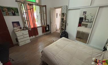 Casa en  5 AMBIENTES EN UNA PLANTA