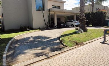 Casa en  MIRAFLORES