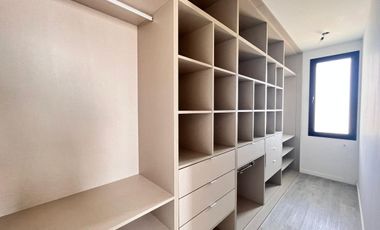 Venta casa de tres dormitorios con quincho y piscina, 235 m2 totales.  La Rinconada, Ibarlucea