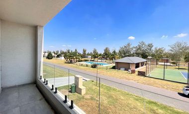 Venta casa de tres dormitorios con quincho y piscina, 235 m2 totales.  La Rinconada, Ibarlucea