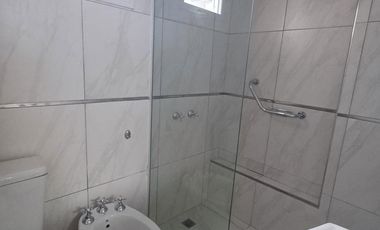 3 AMBIENTES CON BALCON SALIENTE