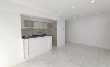 3 AMBIENTES CON BALCON SALIENTE