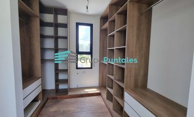 Casa en Barrio La Magdalena, en Barrio Histórico sobre hermoso lote de 1077 m2 en Canning