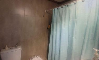 Duplex en Gonnet con Cochera y amplio jardin