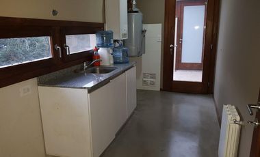 CASA VENTA 3 DORMITORIOS BARRIO CERRADO PUERTO ROLDAN