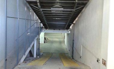 Cocheras en calle 40 e/ 14 y 15- La Plata