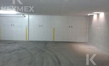 Cocheras en calle 40 e/ 14 y 15- La Plata