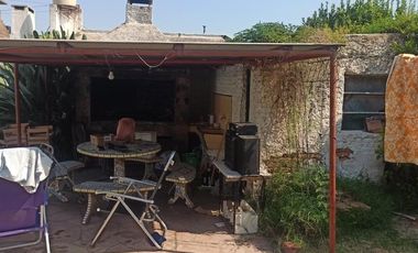 Casa en venta - 4 Dormitorios 3 Baños 1 Cochera - 456Mts2 - Pergamino