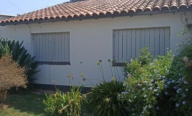 Casa en venta - 4 Dormitorios 3 Baños 1 Cochera - 456Mts2 - Pergamino