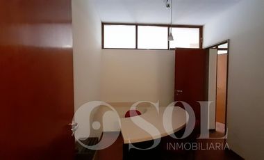 En venta Oficina  amoblada en microcentro de Neuquén