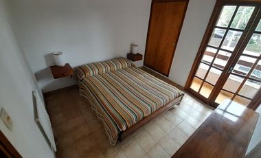 Triplex en venta - 3 Dormitorios 2 Baños - Cochera - 113Mts2 - Mar de Ajó