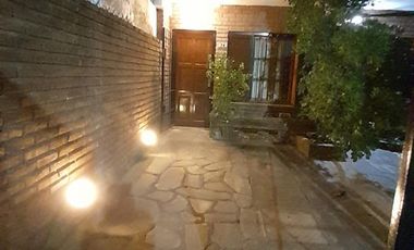 Triplex en venta - 3 Dormitorios 2 Baños - Cochera - 113Mts2 - Mar de Ajó