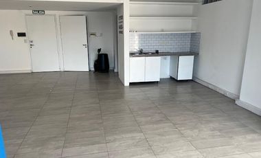 Oficina en Alquiler semipiso alto sobre Av. Libertador - Núñez - Cochera