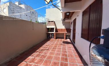 Hermoso triplex a 100mts del mar, zona residencial!