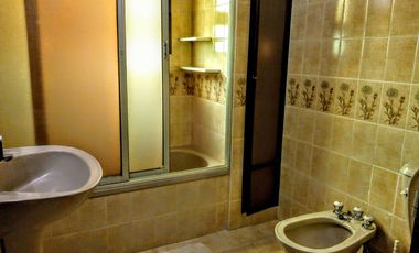 Casa en venta - 3 dormitorios 2 baños - 225mts2 - Villa Gesell