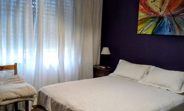 Casa en venta - 3 dormitorios 2 baños - 225mts2 - Villa Gesell