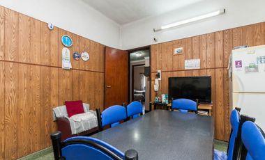 Casa de 3 ambientes con pileta en Wilde