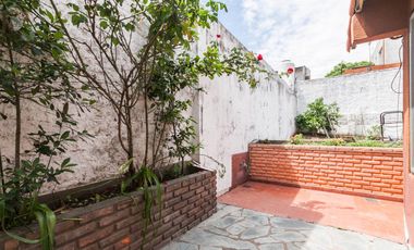 Casa de 3 ambientes con pileta en Wilde