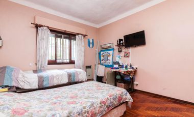 Casa de 3 ambientes con pileta en Wilde