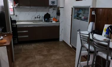 General Molina 392, Sarandí ¡Casa de cuatro ambientes en venta!