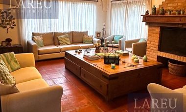 Casa en venta en el Barrio Privado Bermudas, Pilar