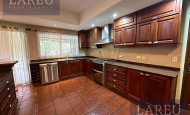 Casa en venta en el Barrio Privado Bermudas, Pilar