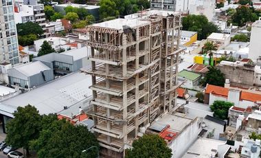 Departamento  en venta 1 dormitorio 45  metros-frente-Pozo - Avenida 7-La Plata