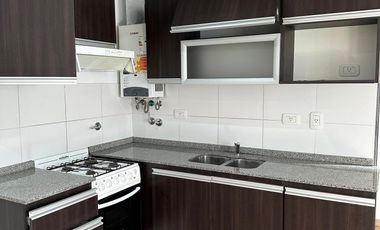 PH en venta - 2 Dormitorios 3 Baños - 72Mts2 - Don Bosco, Quilmes