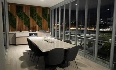 Alquiler / venta de departamento 4 ambientes en Puerto Madero