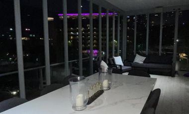 Alquiler / venta de departamento 4 ambientes en Puerto Madero