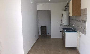 Venta Lote en Esquina - Galpón 160 m2   2 Dptos - B° Don Bosco III -  Neuquén Capital