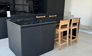 Increíble Triplex en Palermo Hollywood amoblado con terraza y parrilla propia