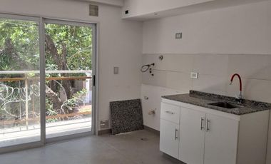 A estrenar - Alvear 4800
